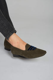Mocassin en velours côtelé vert