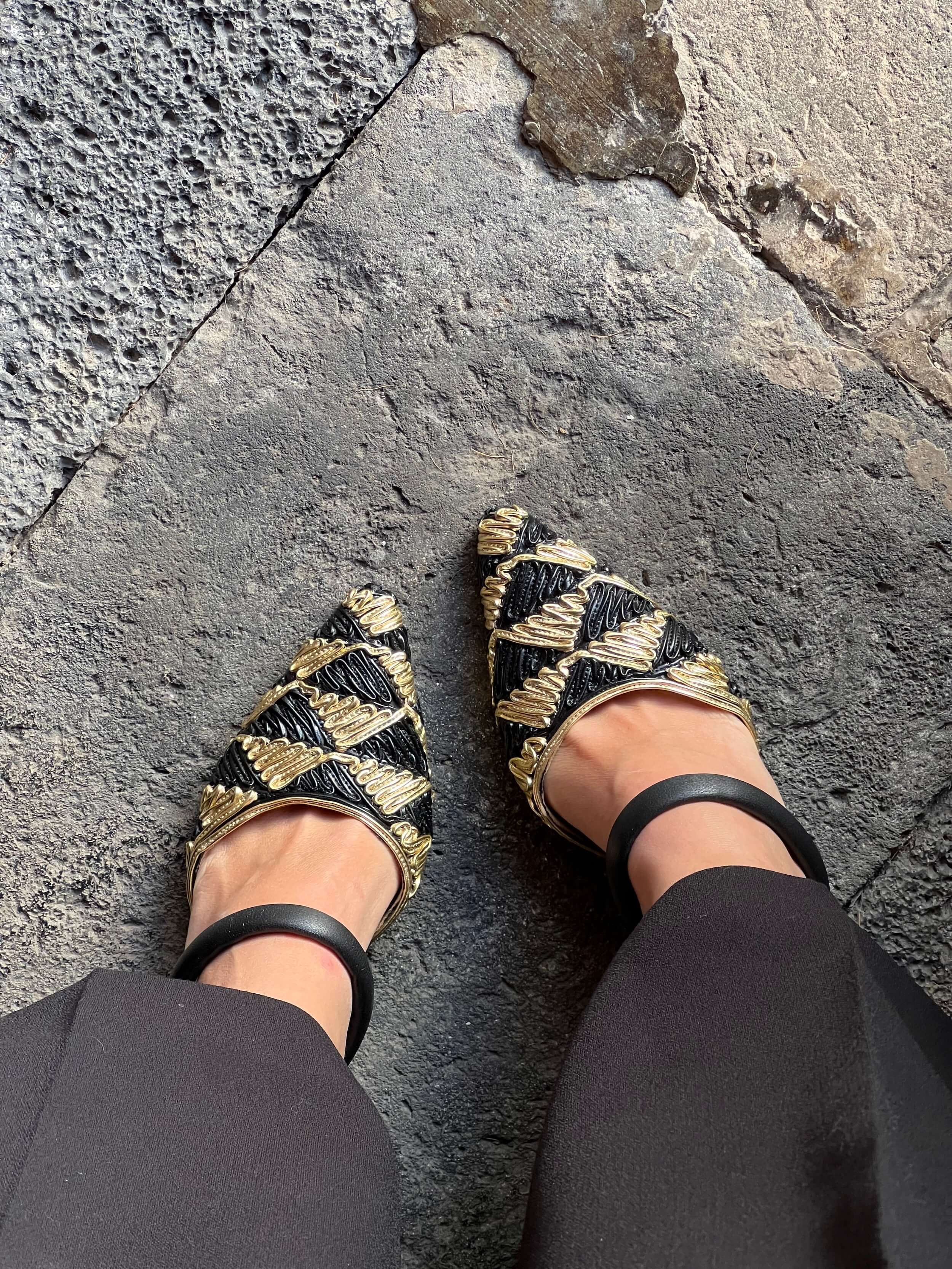 Tacones Lady Grace golden vegan