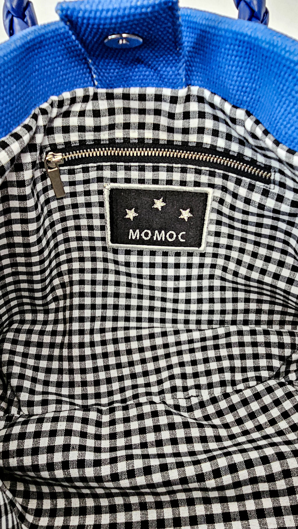 Momoc Tabarca handbag interior gingham cotton lining brand label detail | Momoc Shoes