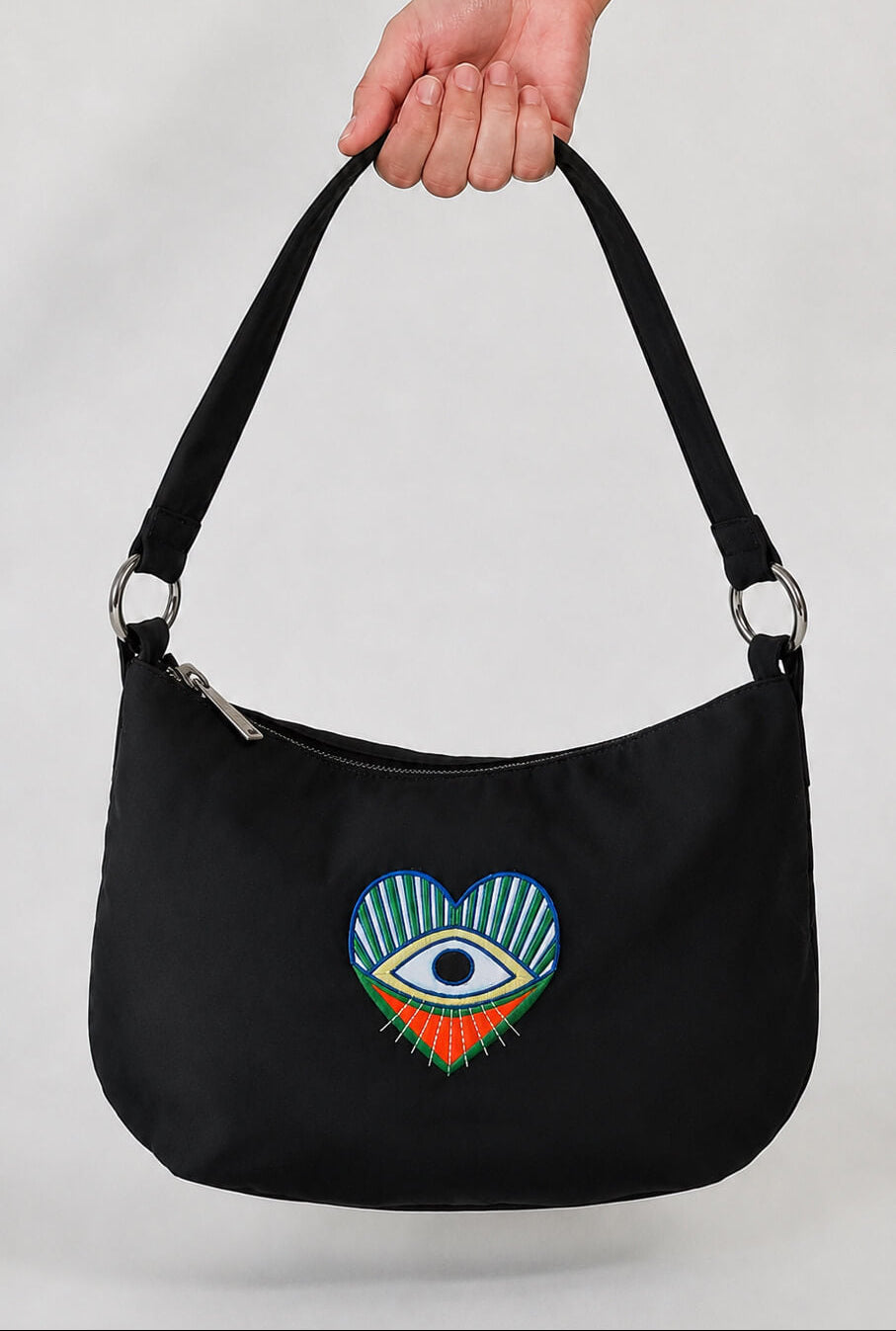 Momoc A Glance Hobo black handbag front view sacred heart eye embroidery handmade Spain | Momoc Shoes