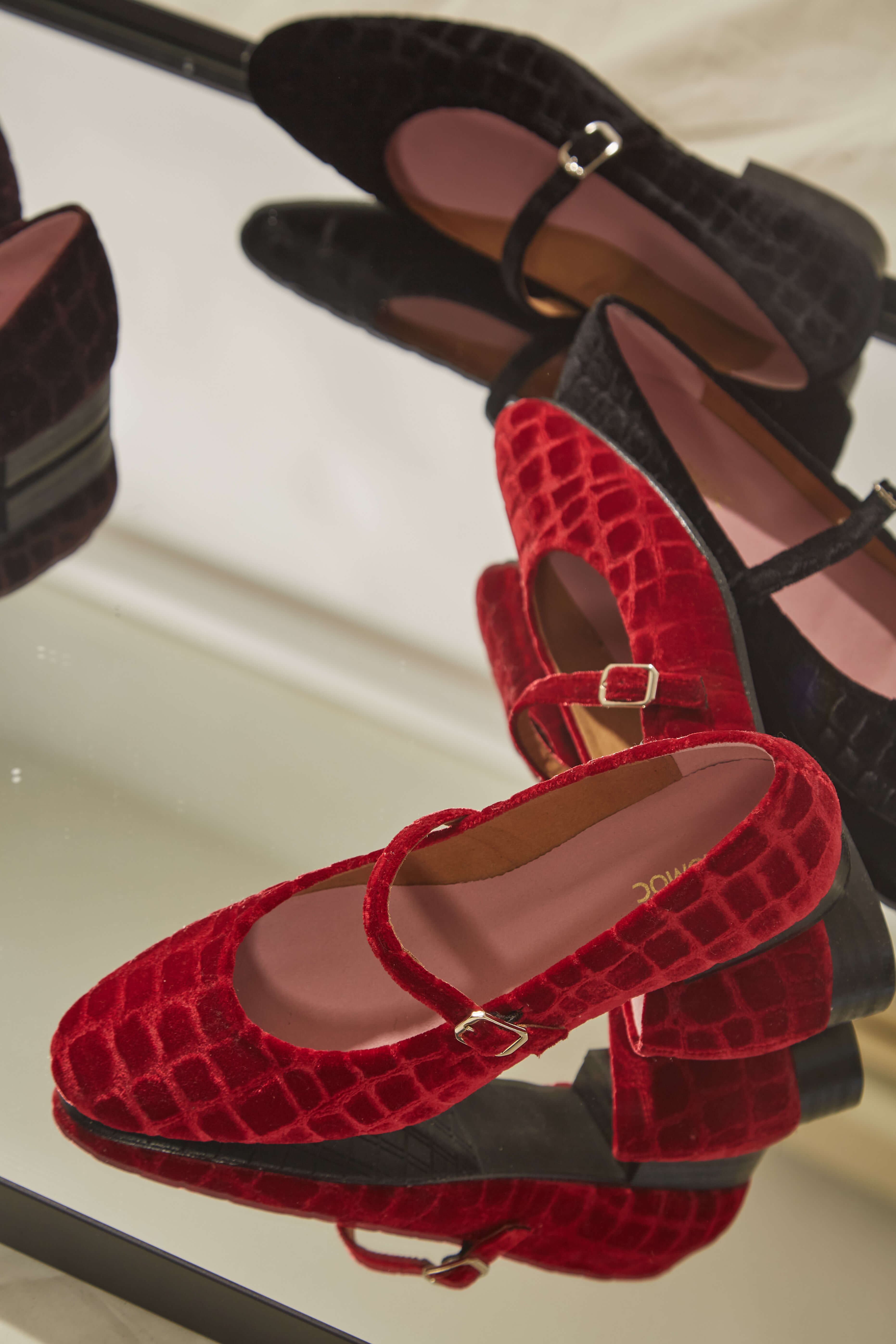 Coco Velvet Fire Dancers – Momoc Shoes