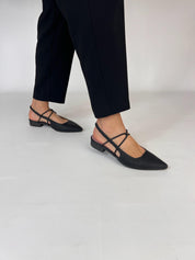 Momoc Menorca black sandals pair front view woven upper sustainable Spain | Momoc Shoes