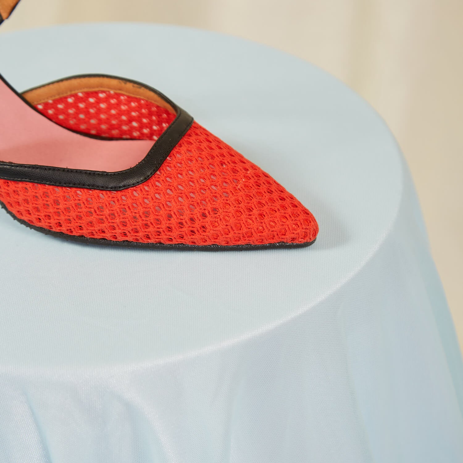 Momoc_Summer_sustainableandveganshoes_heels_Ibizaorange_22.jpg