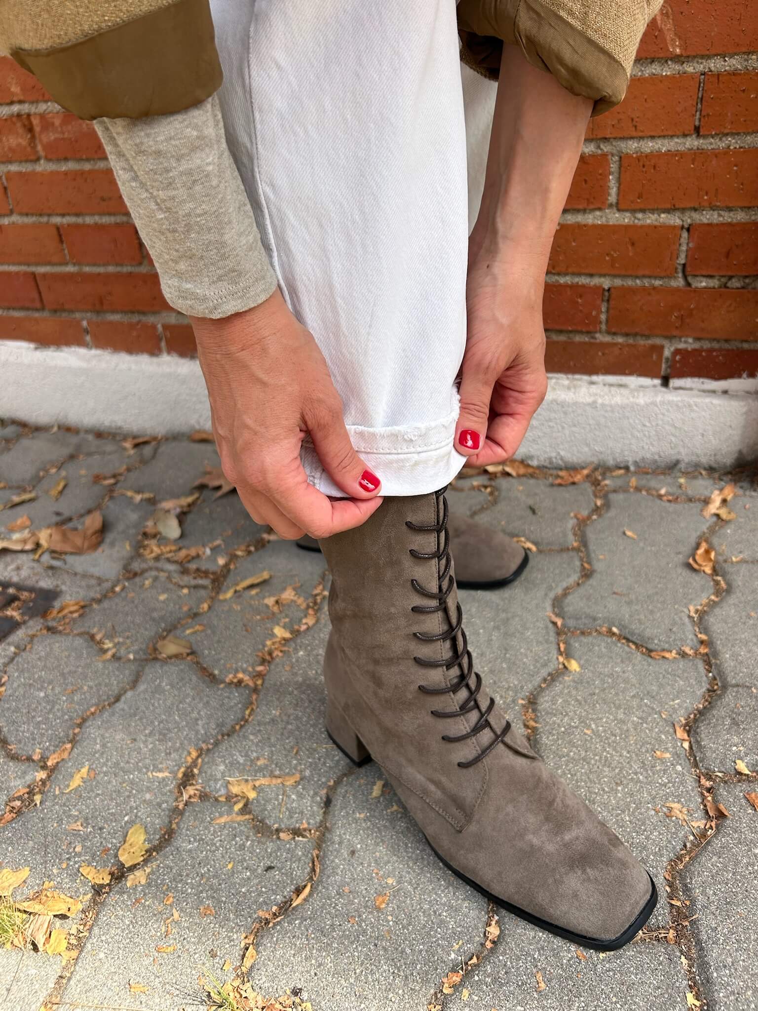 La Toscana midi heel boots