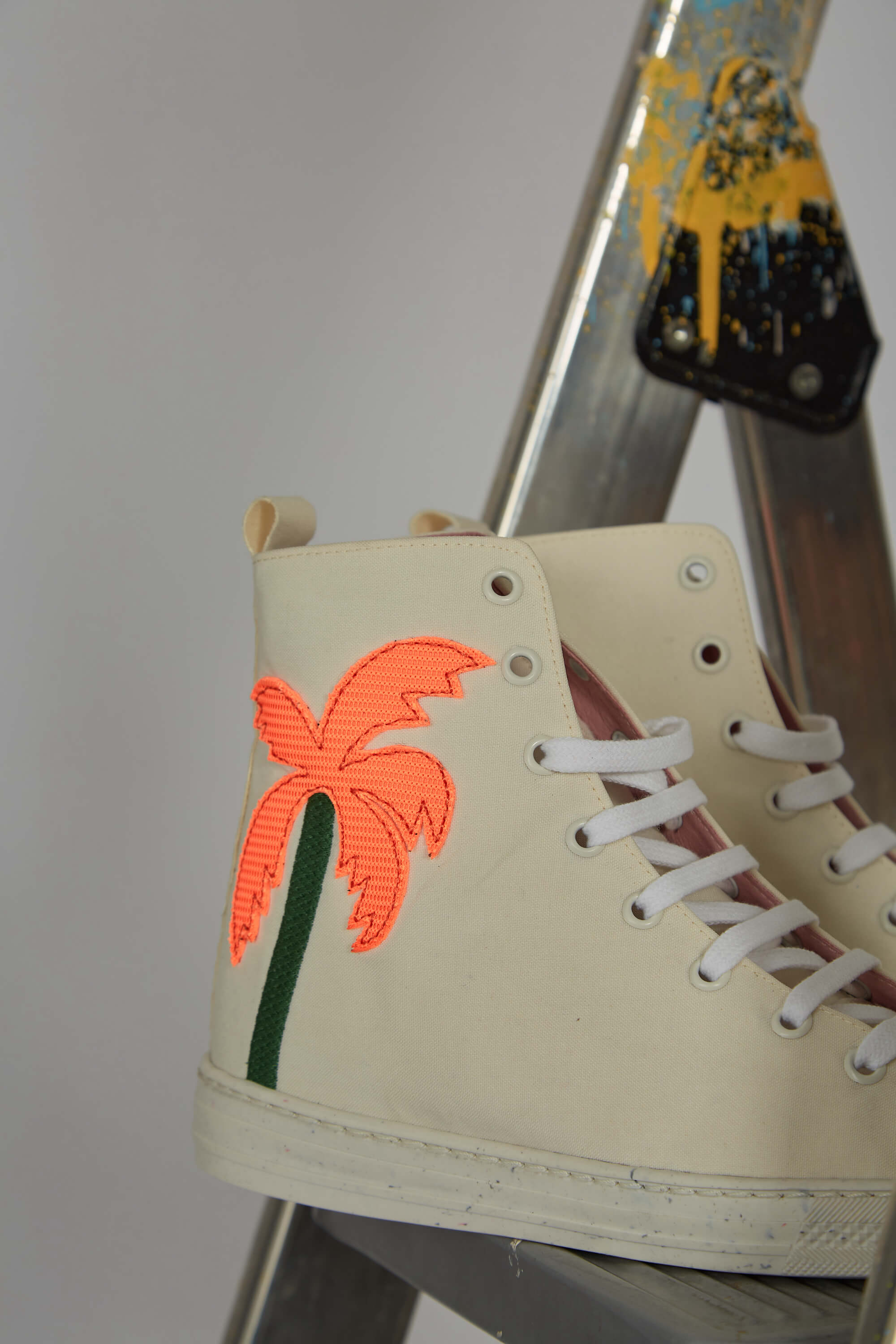Boot L.A. vegan