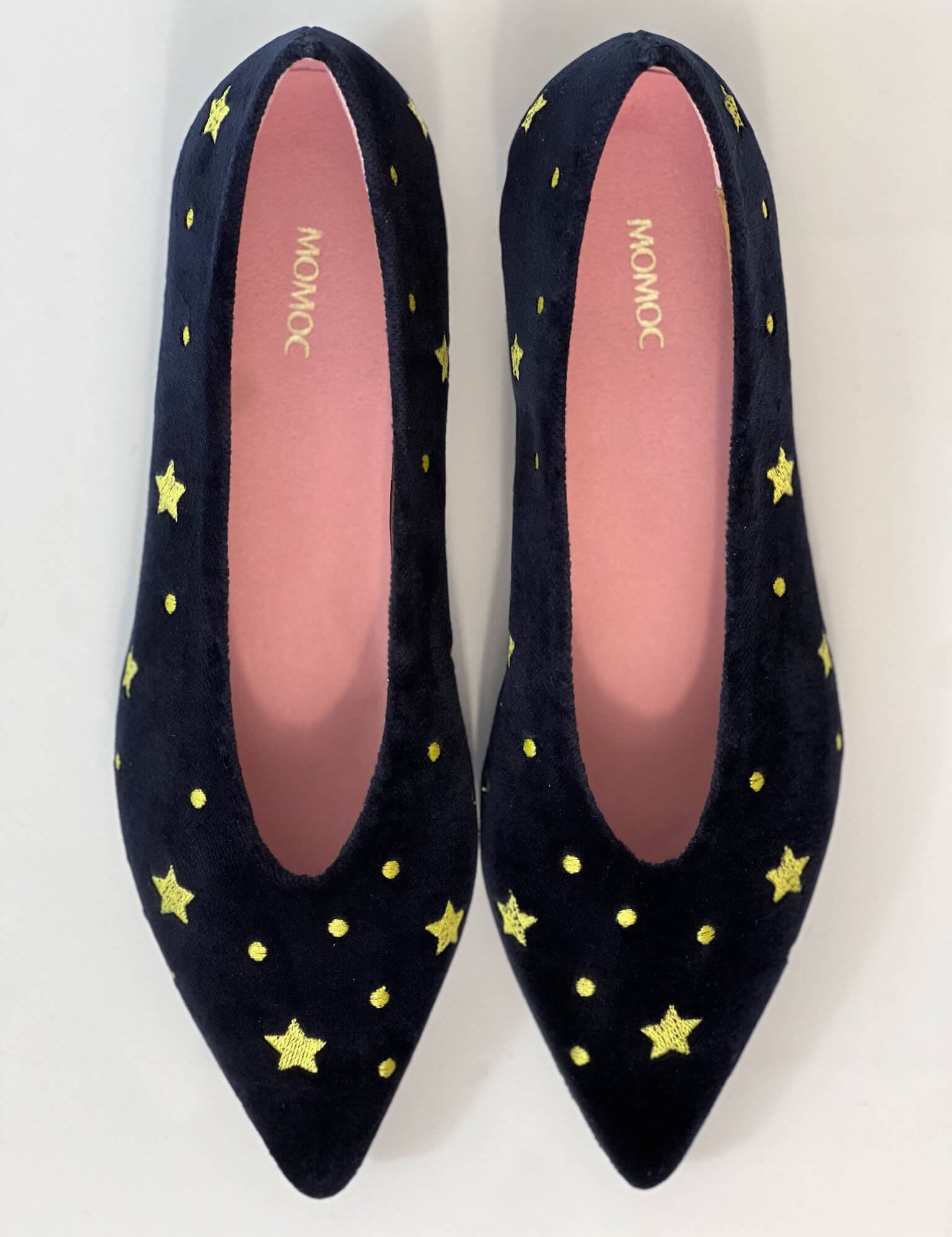Momoc_shoes_vegan_and_sustainable_stars_dark_blue_13.jpg
