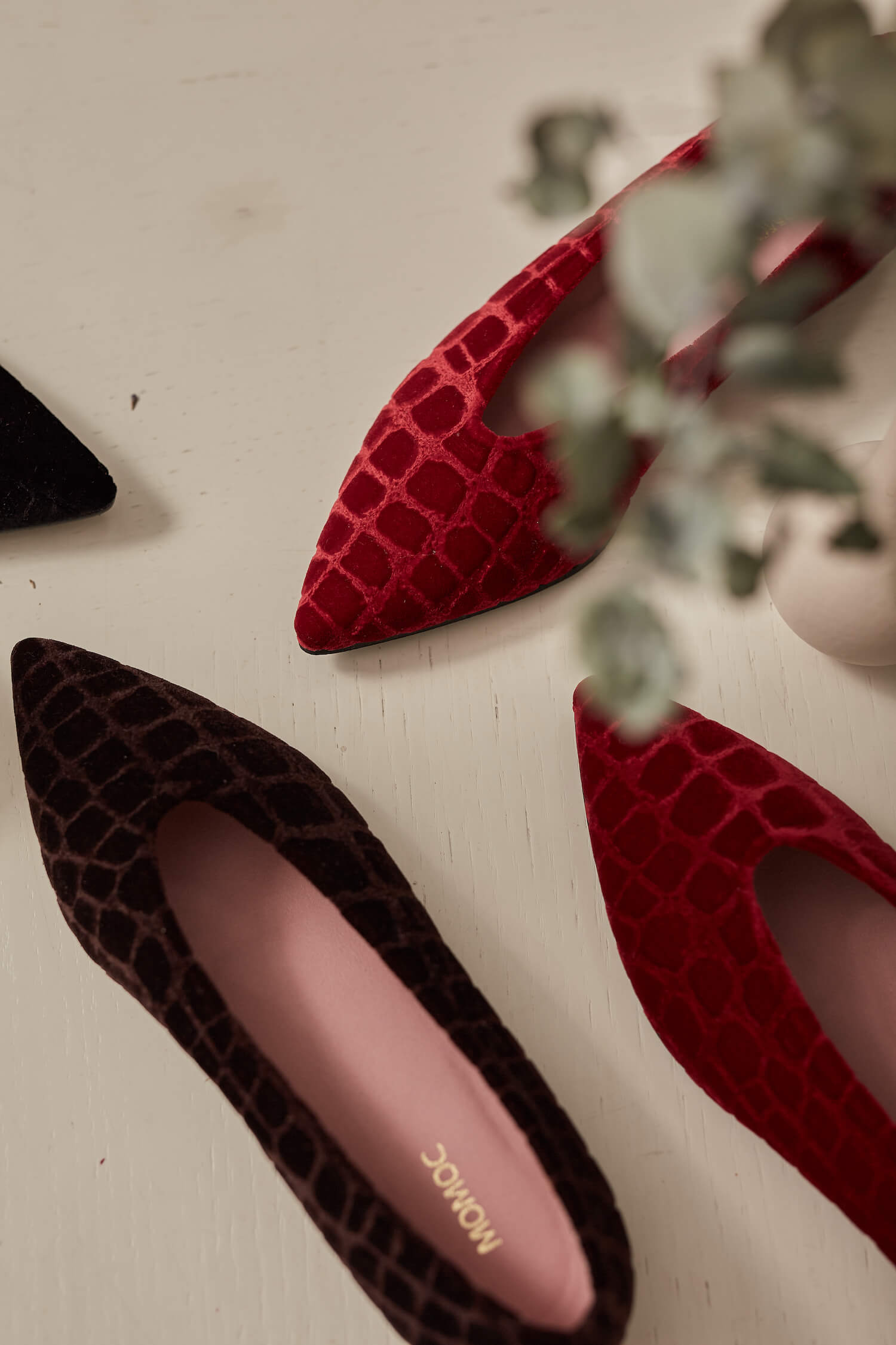 Ballerines en velours de lave et noix de coco V.2.