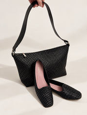 Momoc Agnes woven black bag with matching ballet flats complete look vegan Spain | Momoc Shoes Spain