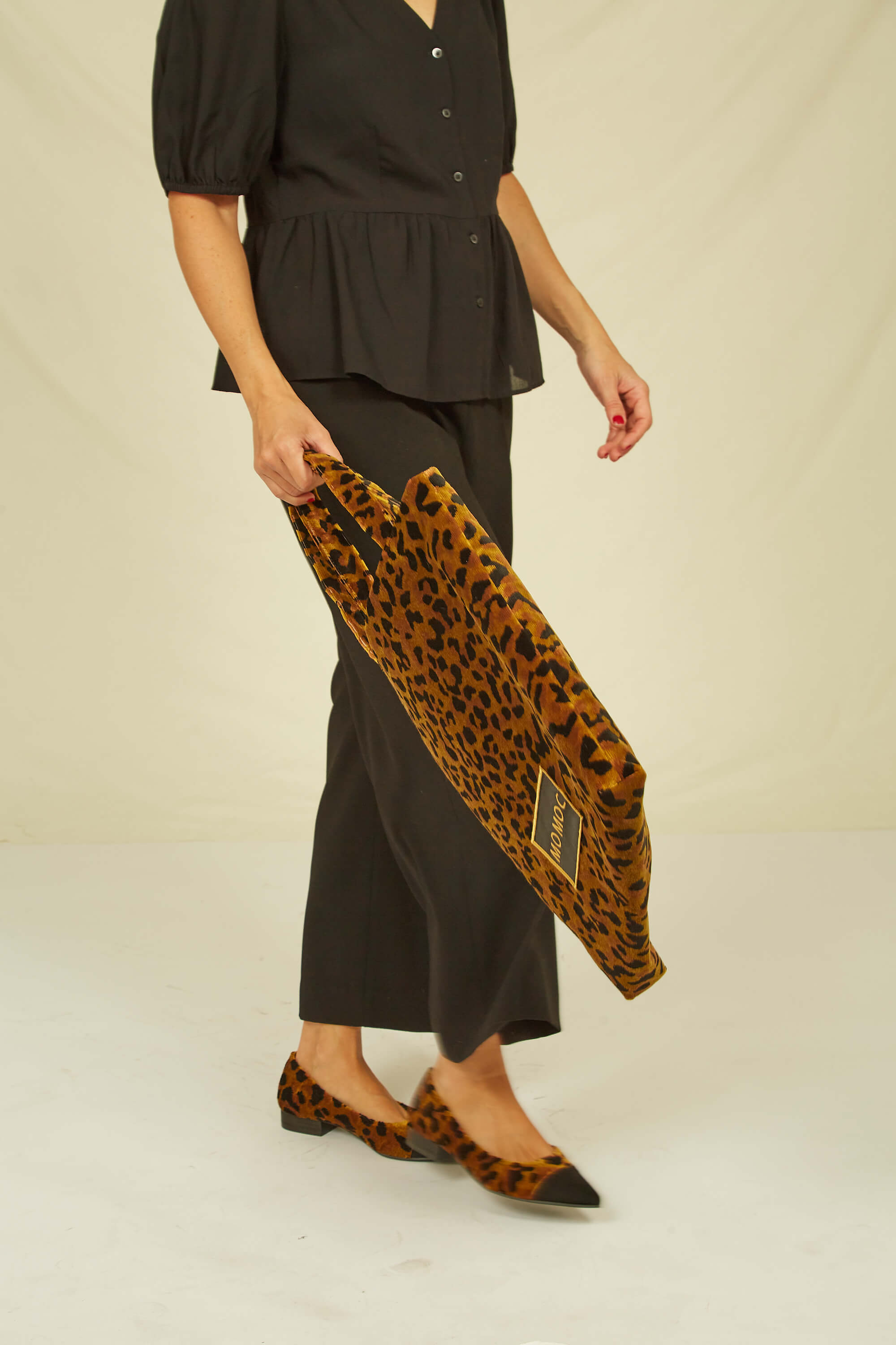 Momoc bolso leopardo vegano