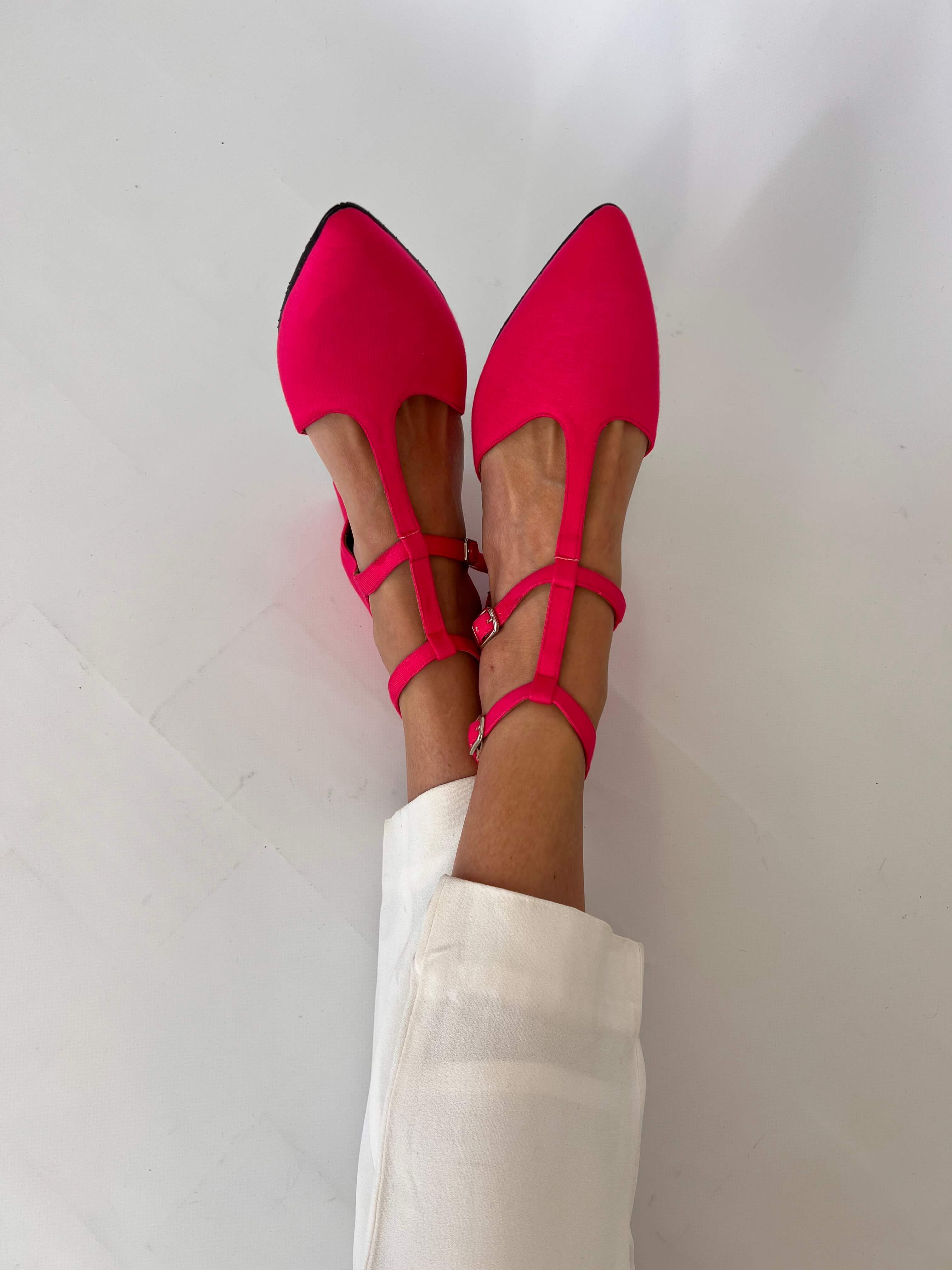 Momoc Bambu Rosa midi heel pair top view pink bamboo fabric straps detail | Momoc Shoes