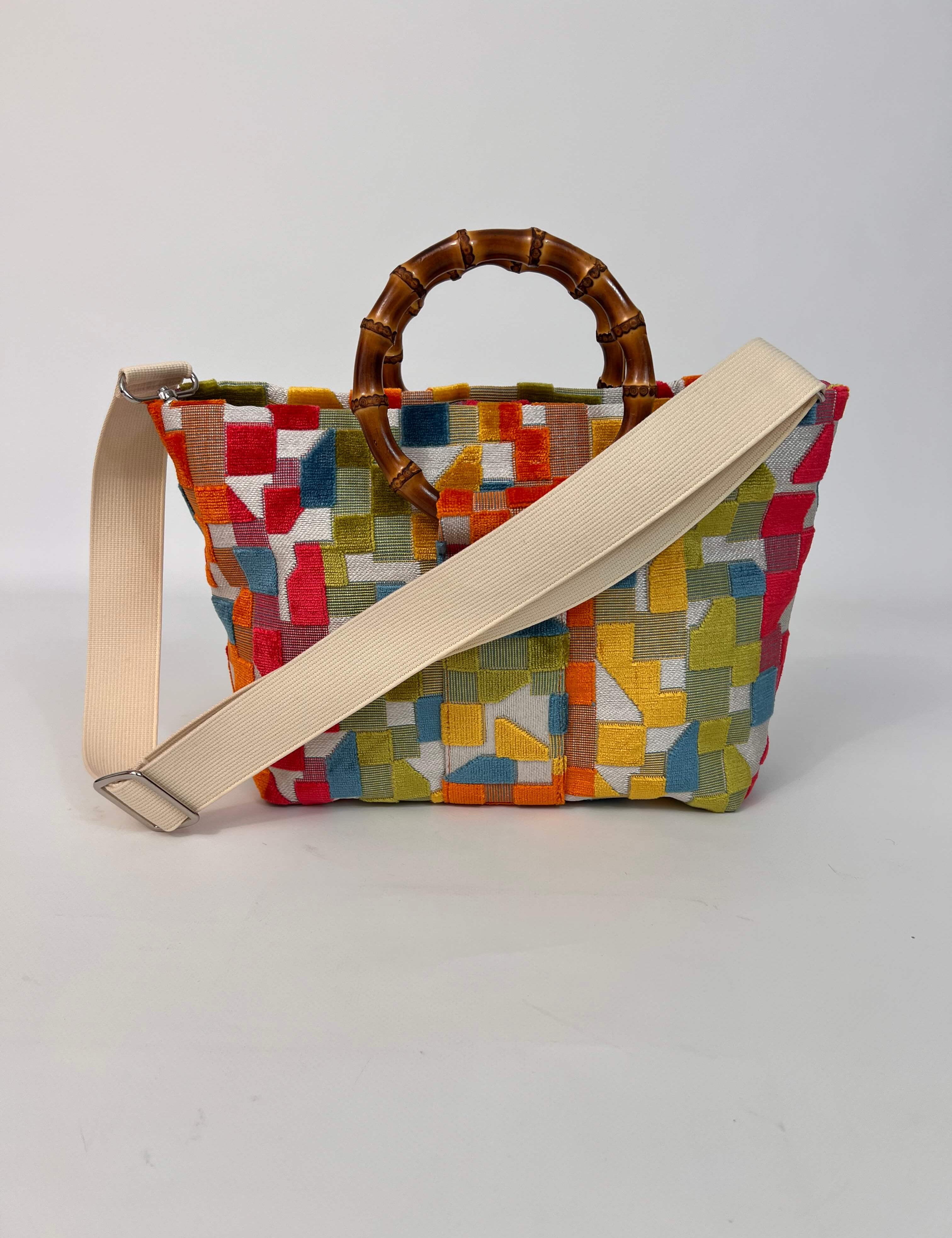 Momoc Frigiliana Mosaic Bamboo bag side view ecru adjustable shoulder strap vegan Spain | Momoc Shoes Spain