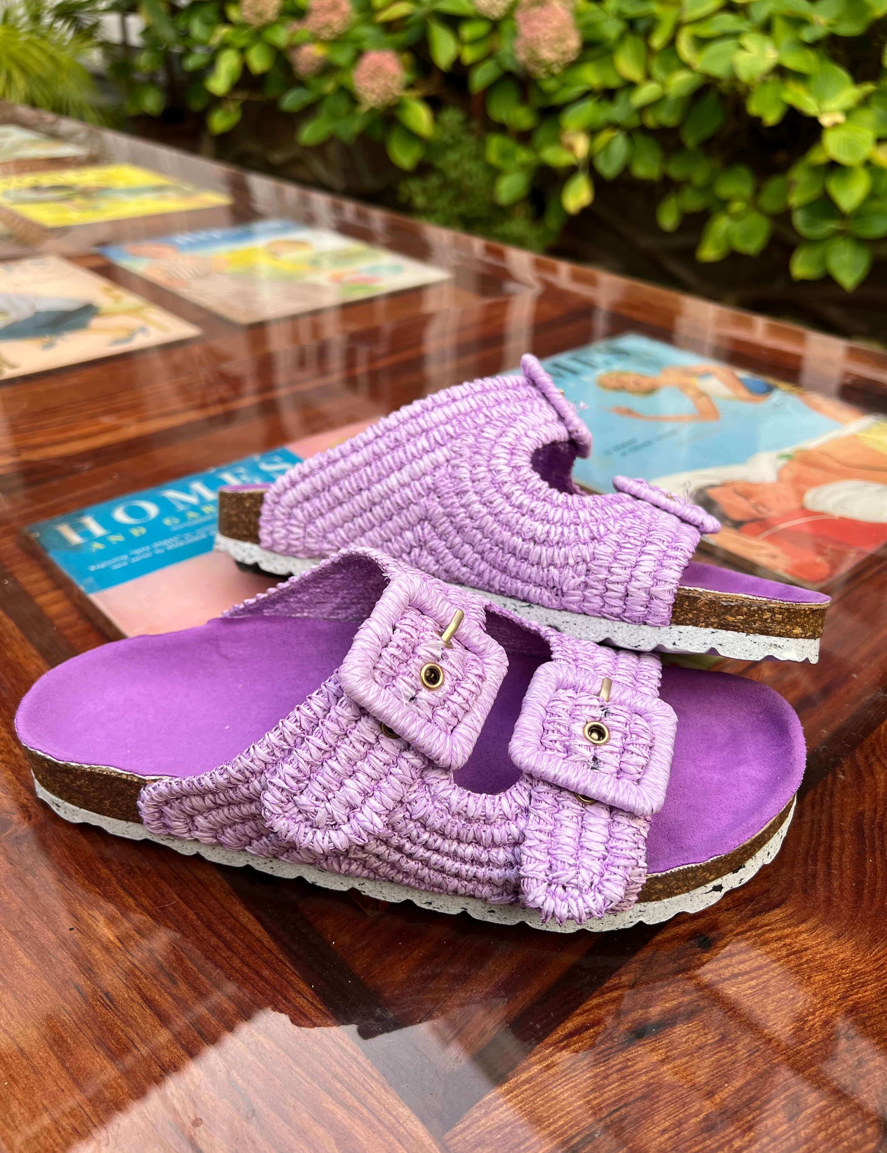 Momocshoes_sustainableandvegansandals_bio_purple_5.jpg