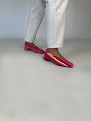 Momoc Gallarate multicolor flat worn white wide leg trousers side profile | Momoc Shoes Spain