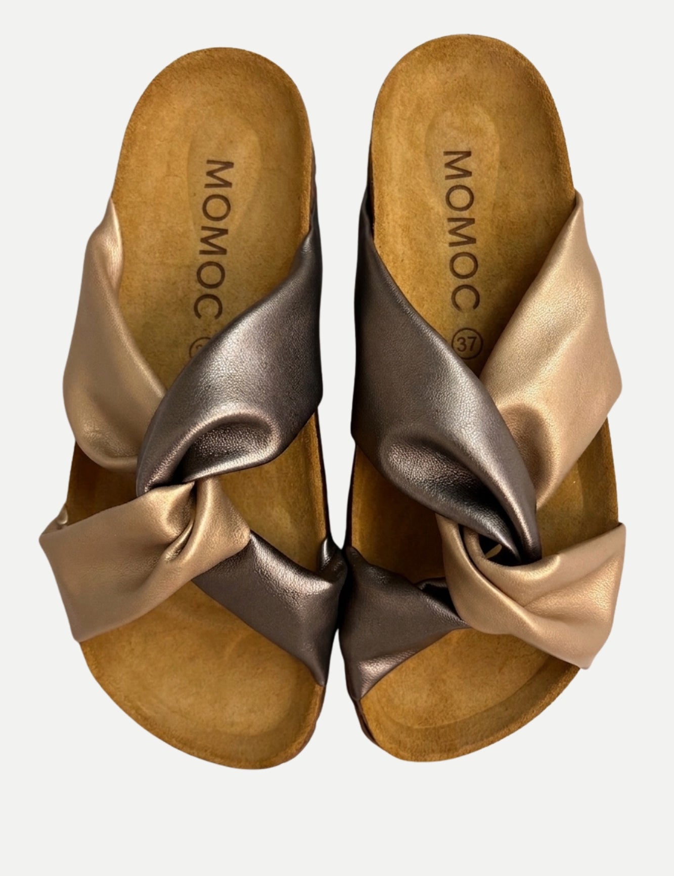 Momoc Calpe bronze champagne gold metallic cross strap sandals pair top view cork platform handmade Spain | Momoc Shoes