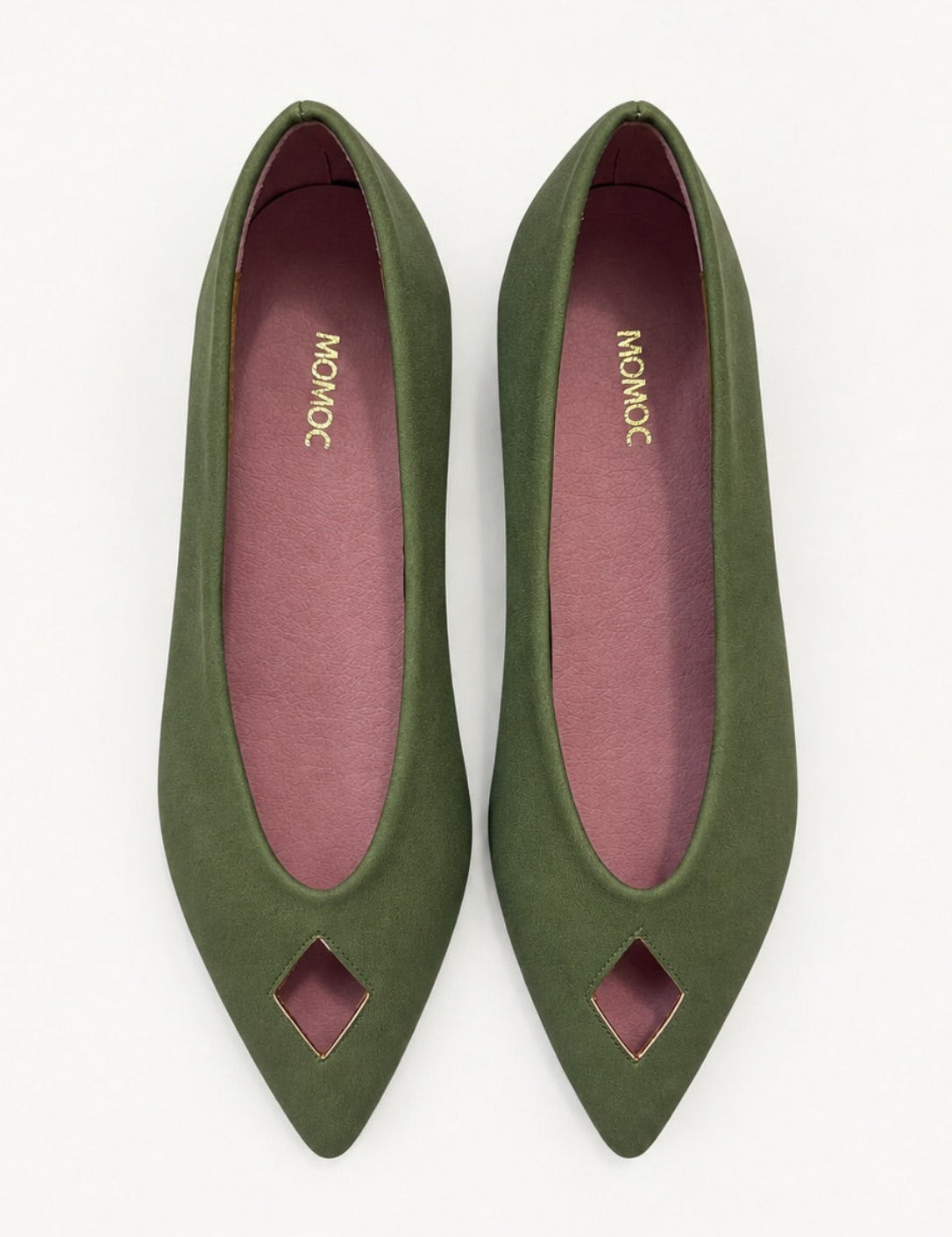 Momoc Elsa green ballet flats top view rhombus cutout powder pink insole handmade Spain | Momoc Shoes