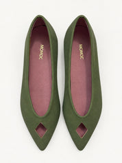Momoc Elsa green ballet flats top view rhombus cutout powder pink insole handmade Spain | Momoc Shoes