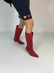 Momoc Rioja burgundy boots worn close up black mini skirt military blazer elegant Portugal | Momoc Shoes