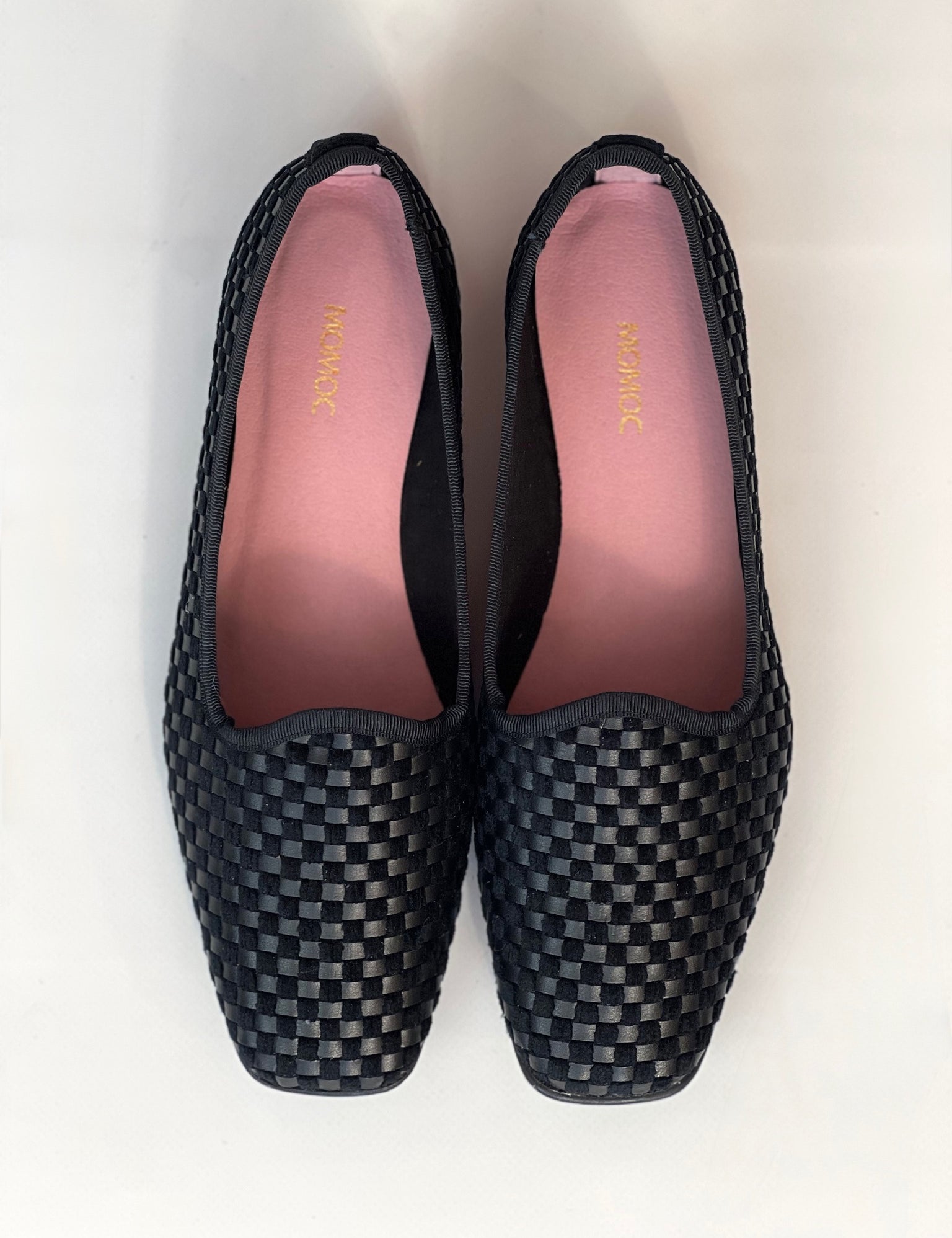 Momocshoes_veganandsustainable_madeinSpain_blackbraidedballerinas_loafers_1.jpg