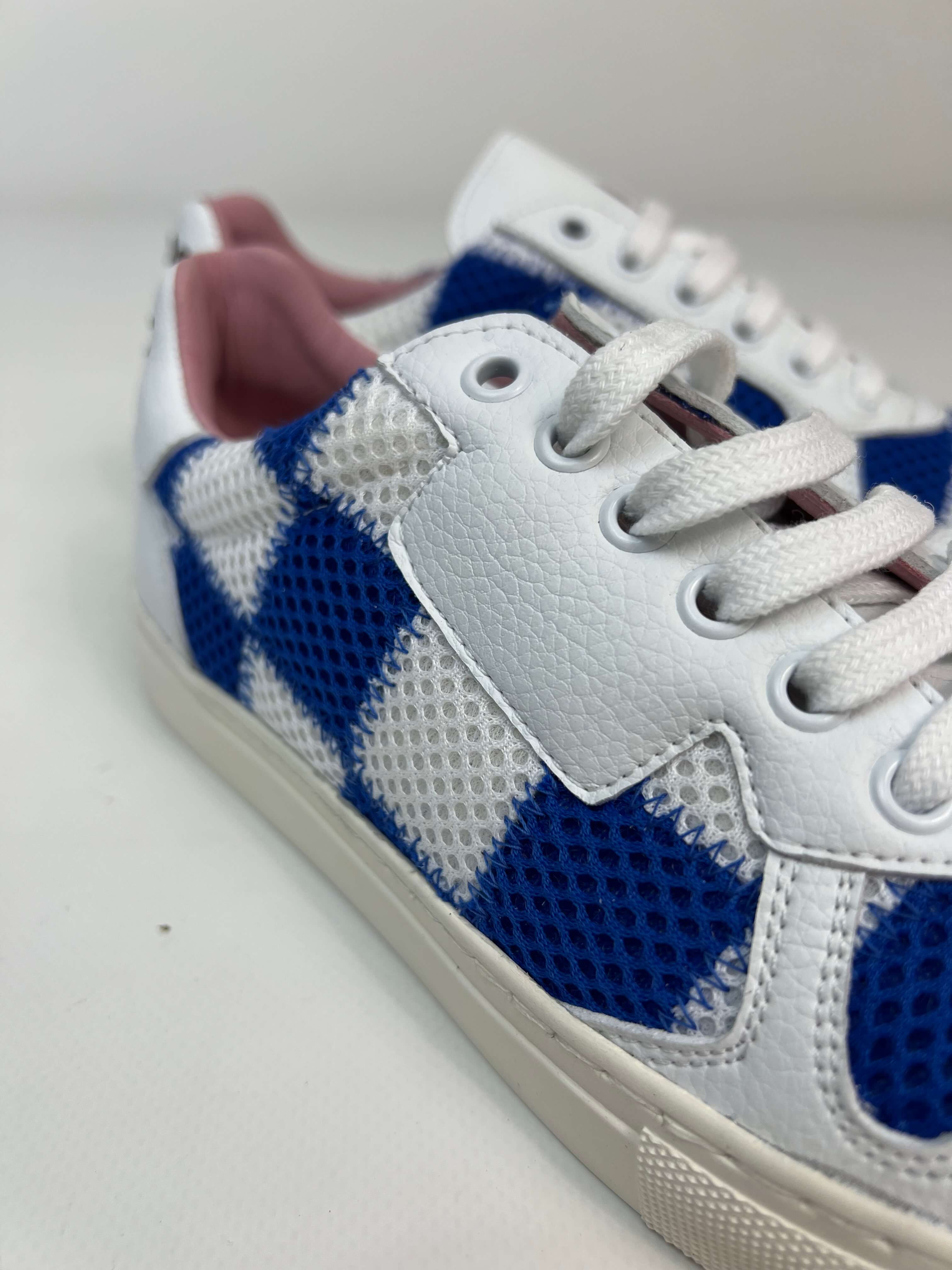 Momoc Patchwork sneakers side view close up mesh detail cobalt blue white stitching artisan | Momoc Shoes