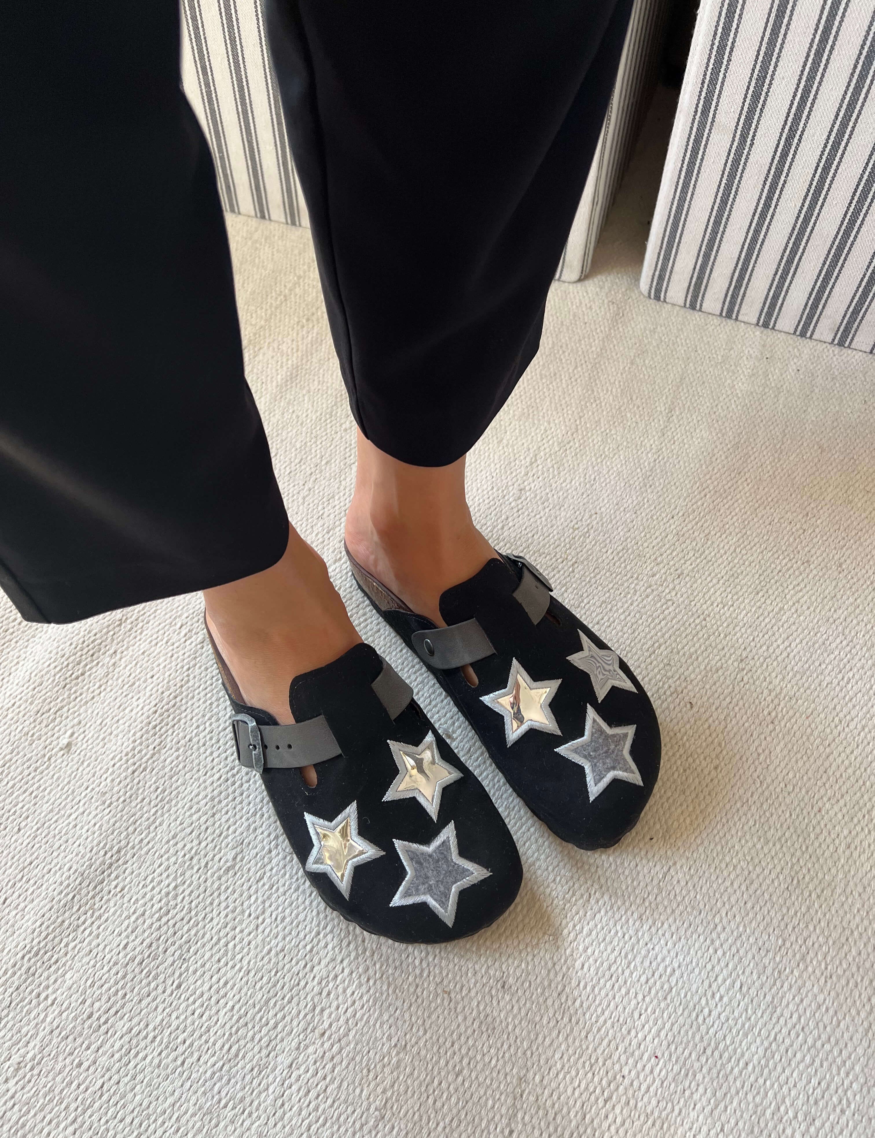 Momocshoes_veganandsustainableclogs_stars_2.jpg