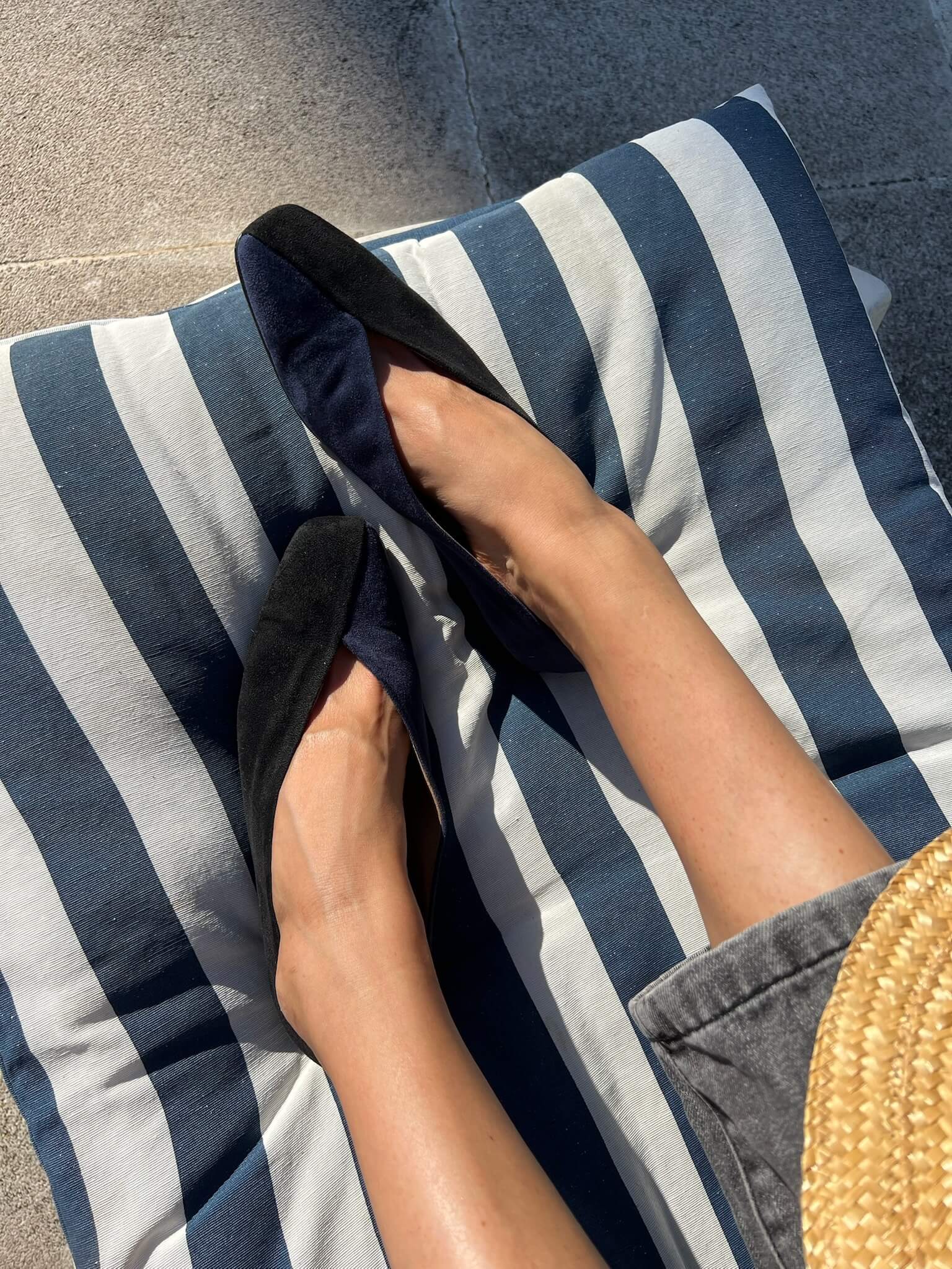 Ballerines bicolores noires/bleu marine
