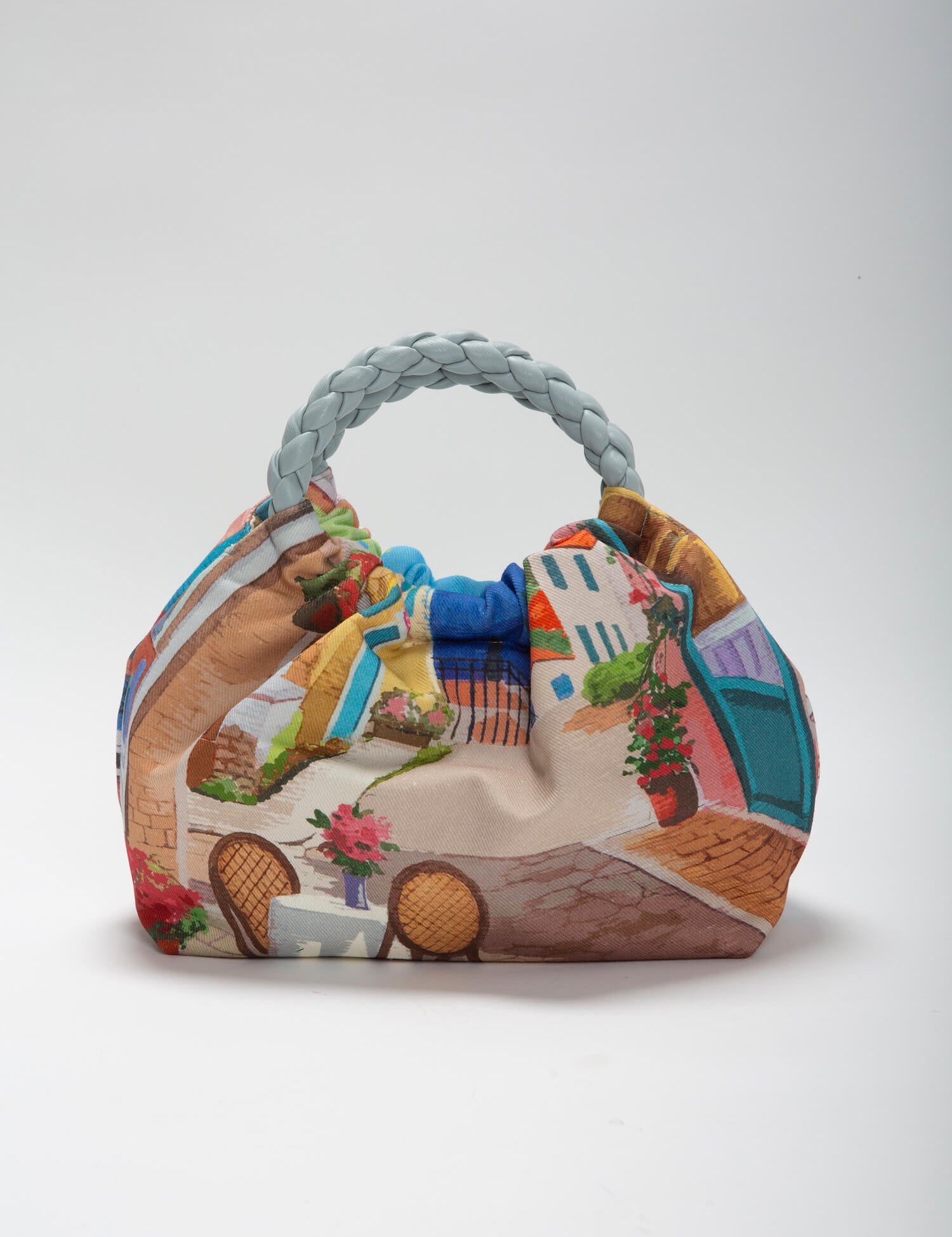 Momocshoes_veganandsustainablehandbags_SanctiPetri_1.jpg