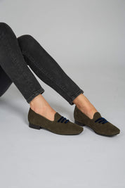Mocassin en velours côtelé vert