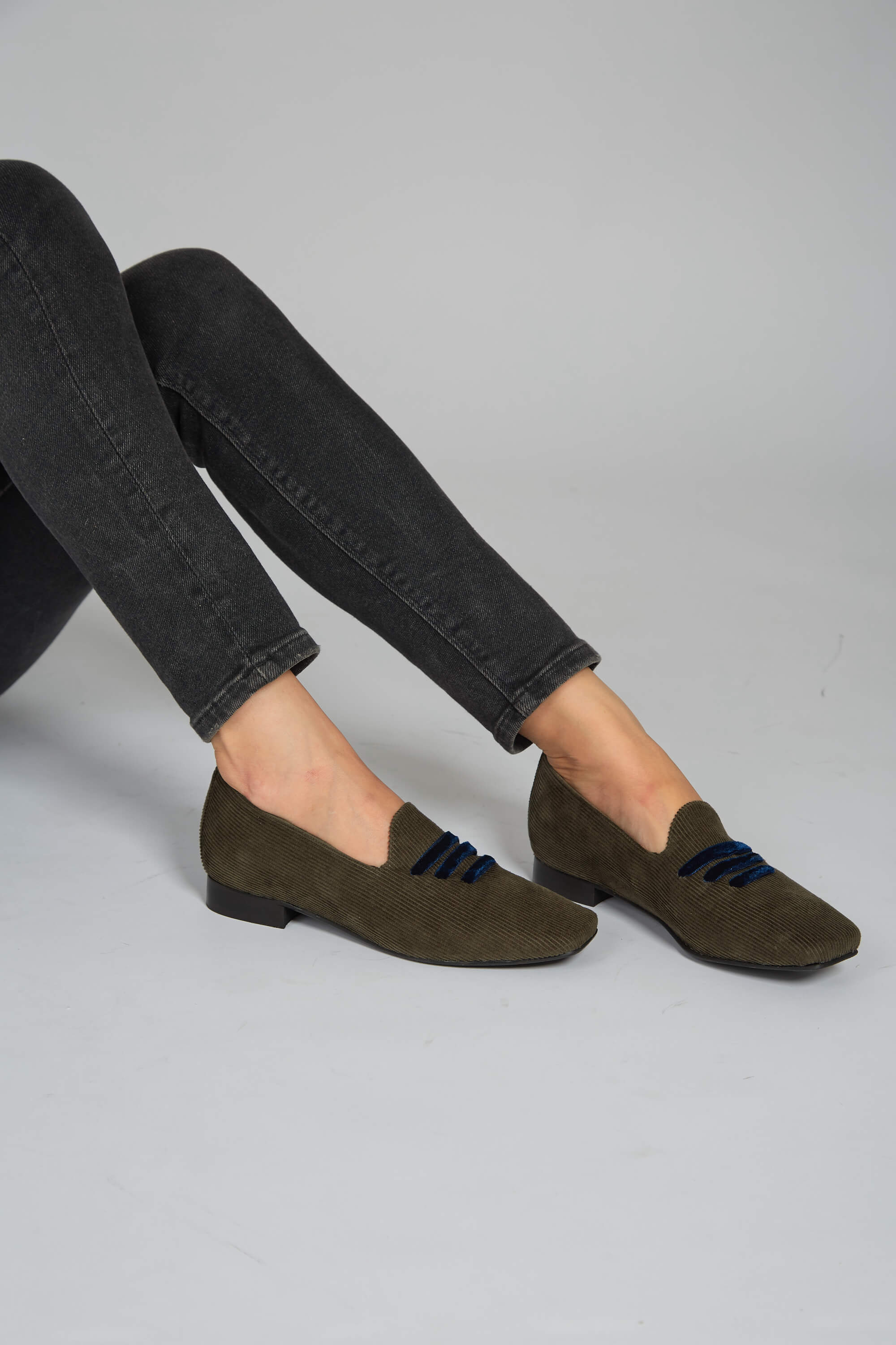 Mocassin en velours côtelé vert