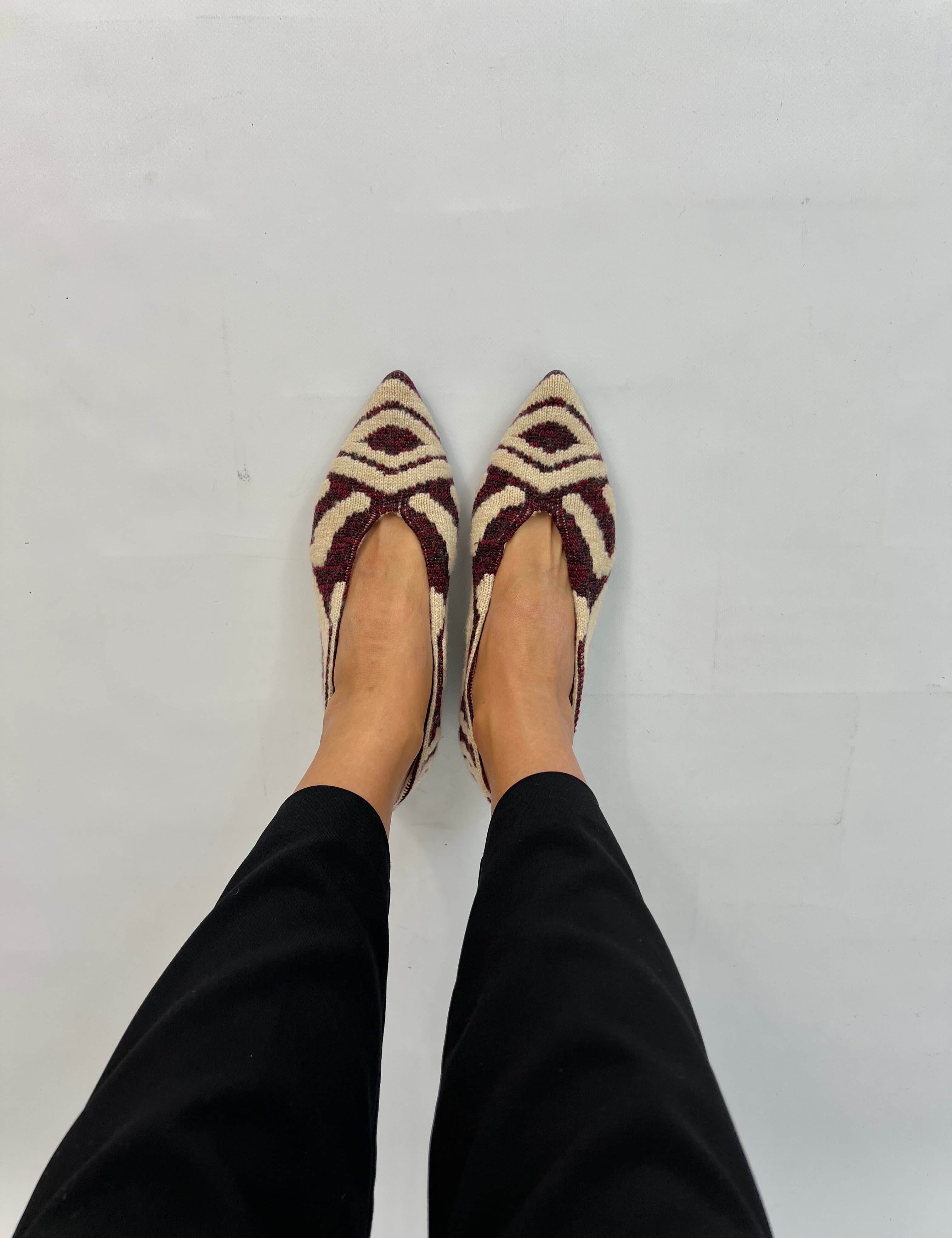 Budapest burgundy flats top view worn | Momoc Shoes