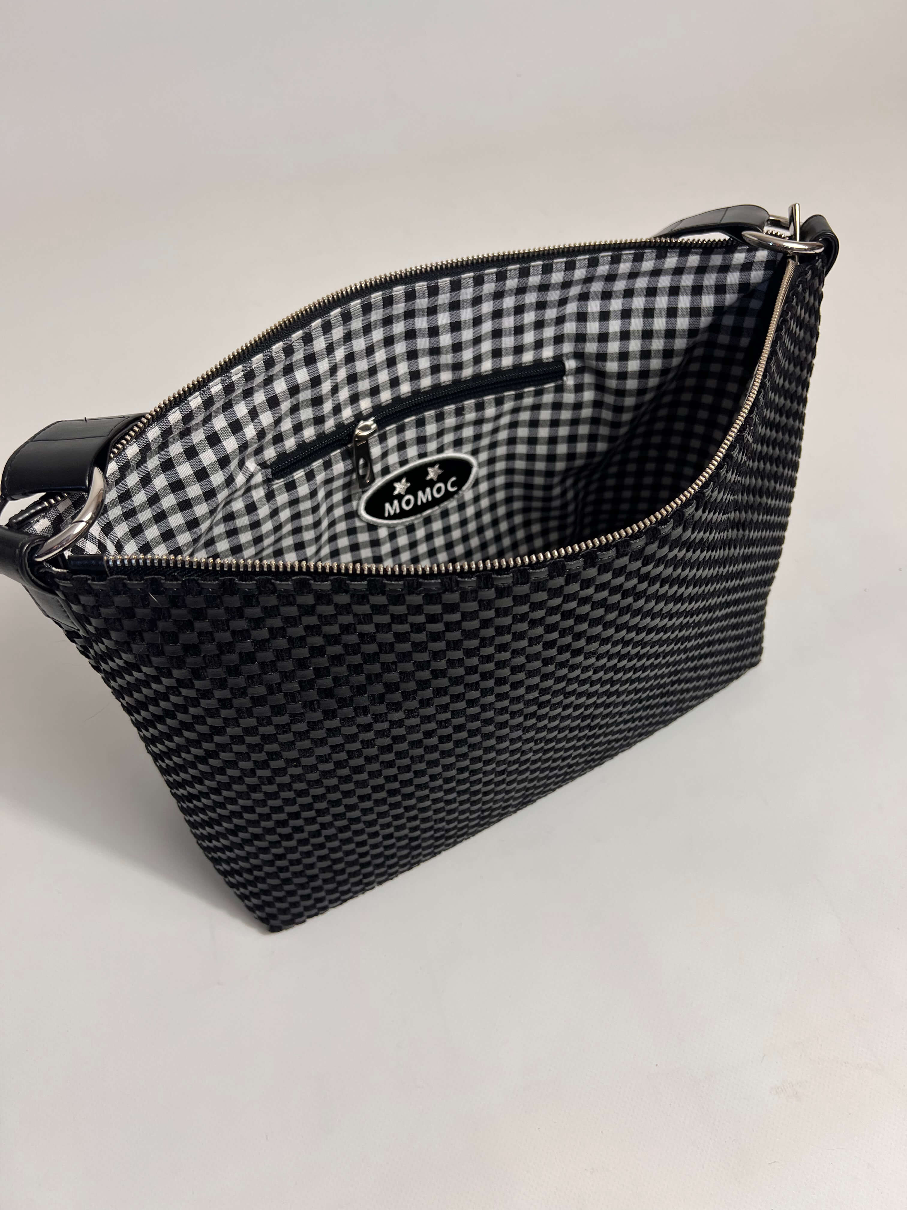Momoc Agnes woven black bag open top view gingham organic cotton lining pocket detail | Momoc Shoes