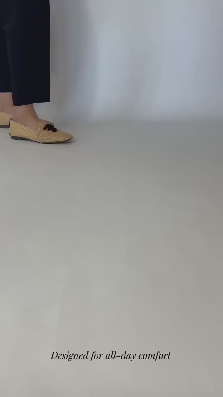 Casablanca Raffia Loafer walking video | Momoc Shoes