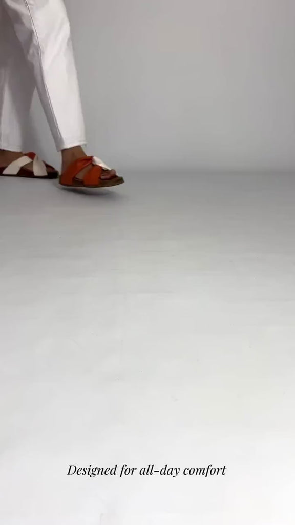 Momoc Calpe orange terracotta sandals walking video cork platform cross strap design handmade Spain | Momoc Shoes Spain