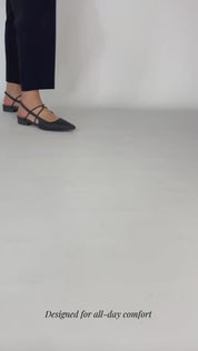 Momoc Menorca black slingback sandals walking video handmade Spain summer | Momoc Shoes