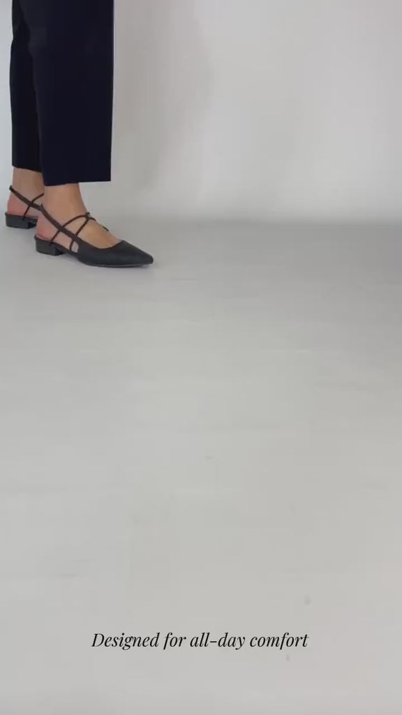 Momoc Menorca black slingback sandals walking video handmade Spain summer | Momoc Shoes