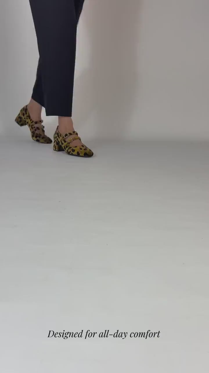 Momoc Bardot leopard video midi heels walking black trousers Mary Jane elegant Spain | Momoc Shoes Spain