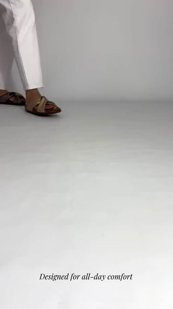 Momoc Calpe bronze metallic sandals walking video cork platform cross strap design handmade Spain | Momoc Shoes Spain