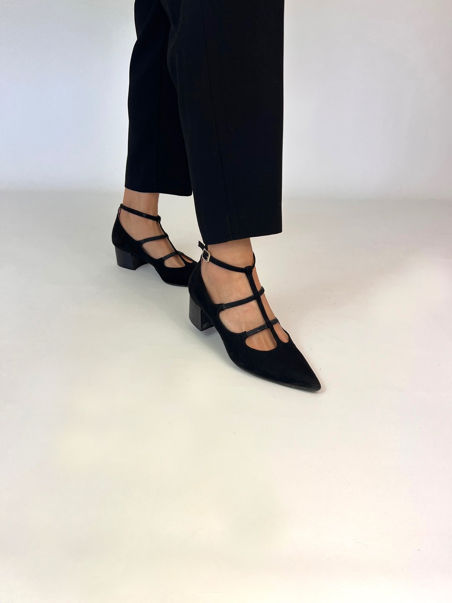 Wednesday Black Midi Heel side view worn | Momoc Shoes