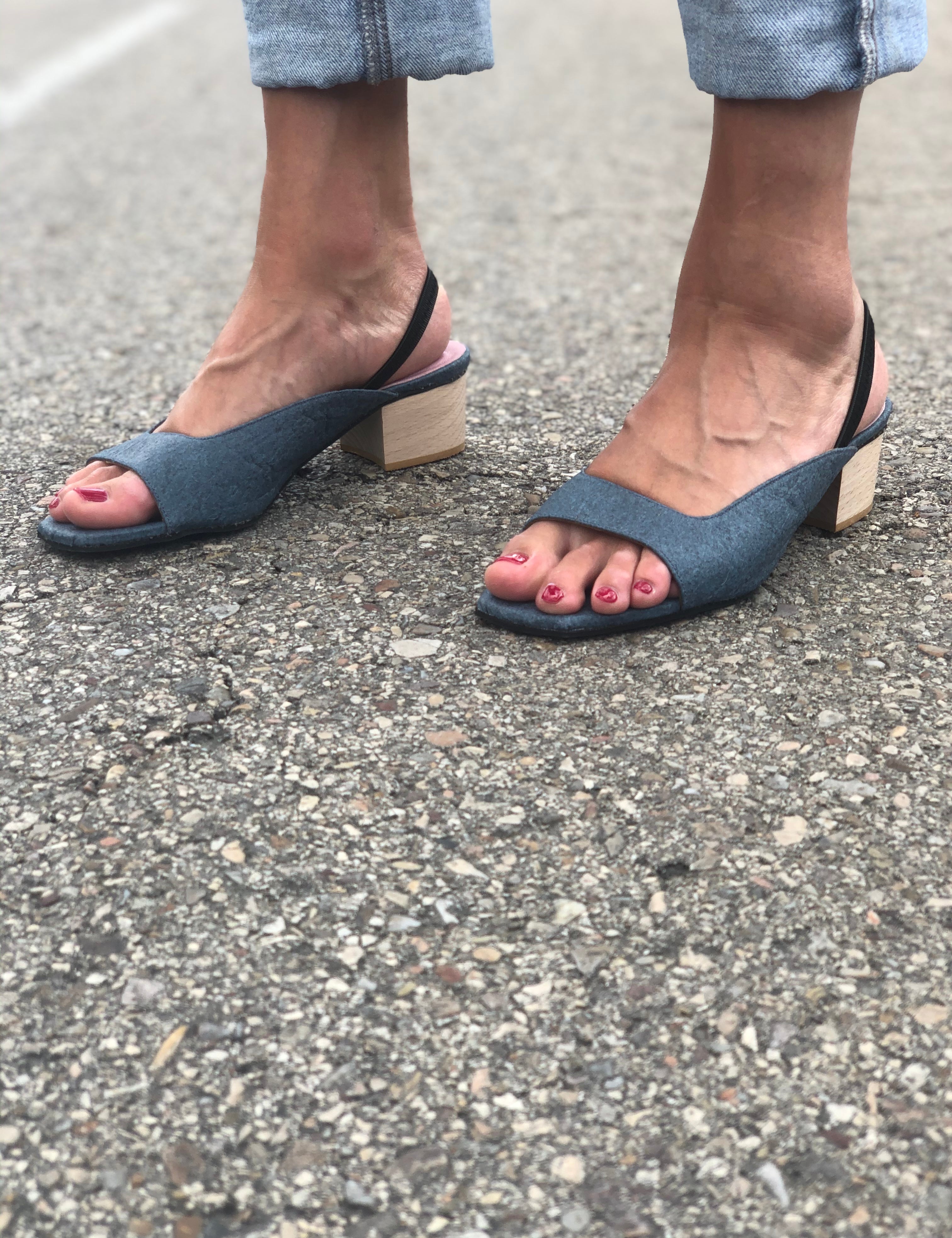 Momoc_veganandsustainableshoes_modelAnanaspeeptoe_summercollection_61.jpg